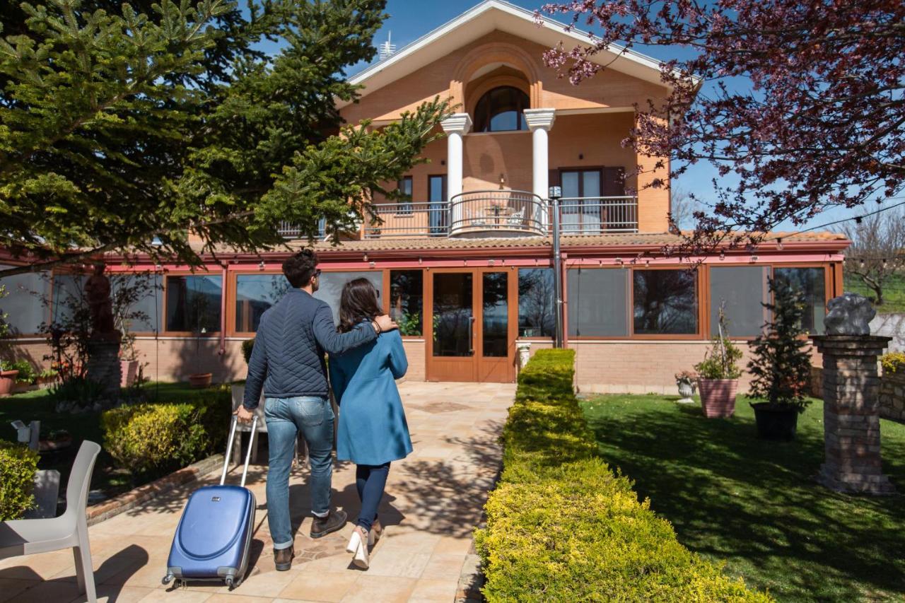 Locanda Ballaro Relais Di Campagna Deliceto Zewnętrze zdjęcie