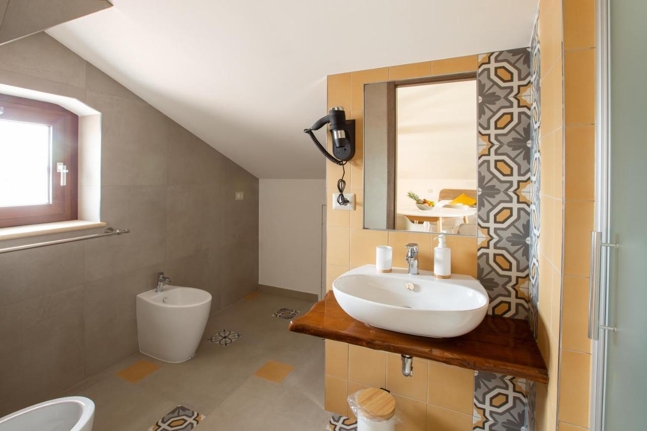 Locanda Ballaro Relais Di Campagna Deliceto Zewnętrze zdjęcie